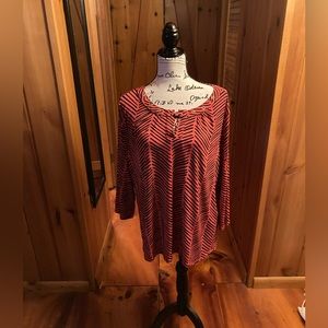 Women’s orange and black top